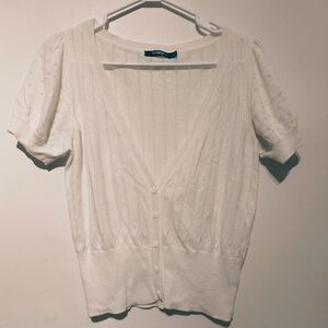 Feminine Light Weight Short Sleeve Cardigan - Size L In A Soft Off-white Shade.